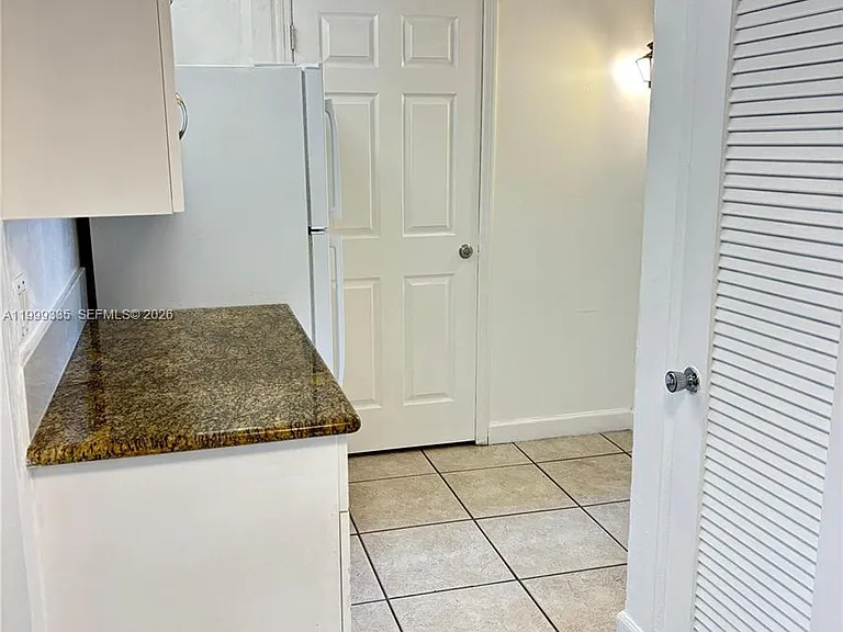7410 SW 82nd St #K103 — Photo 4