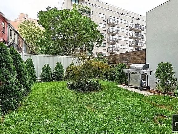 5th image of 110 4th Ave APT 7f