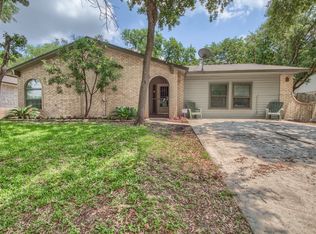 7438 High Stepper Ln, San Antonio, TX 78240