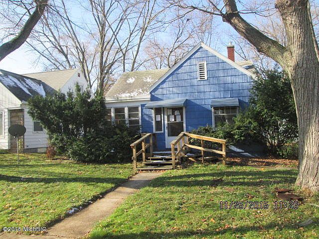 1st image of 2703 Hazelwood Ave SW