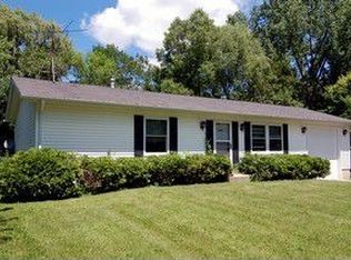 25440 W Greenview Ave, Antioch, IL
