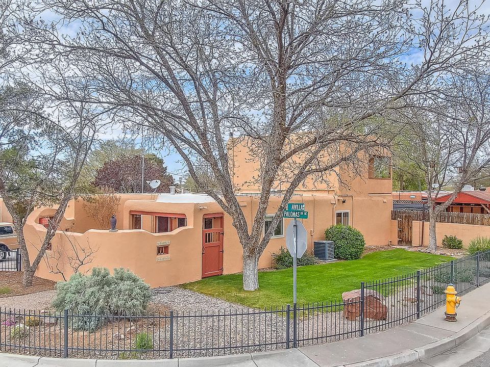 1st image of 5513 Arvilla Ave NE
