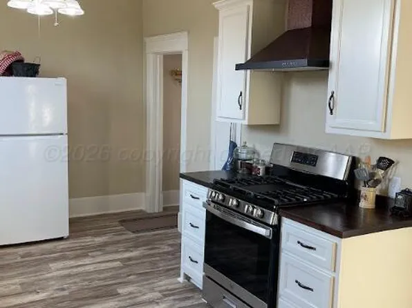 603 E 5th St, Hereford, TX 79045
