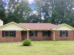 202 Brittney Ln, Hinesville, GA 31313