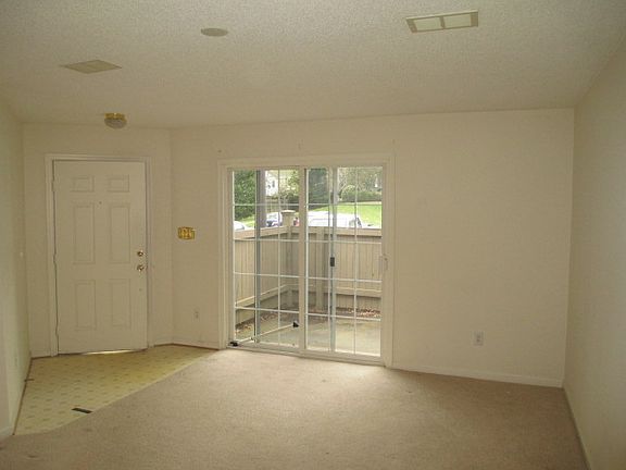 4th image of 602 Settlement Dr #602