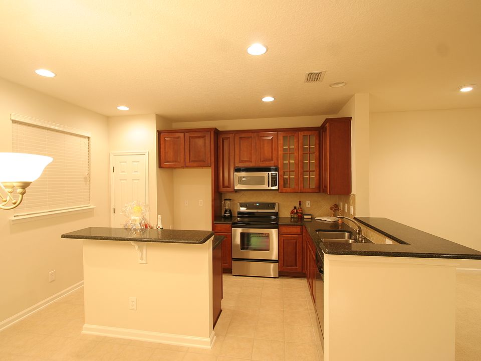 1st image of 2349 Sunset Bluff Dr