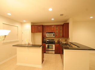 2349 Sunset Bluff Dr, Jacksonville, FL 32216