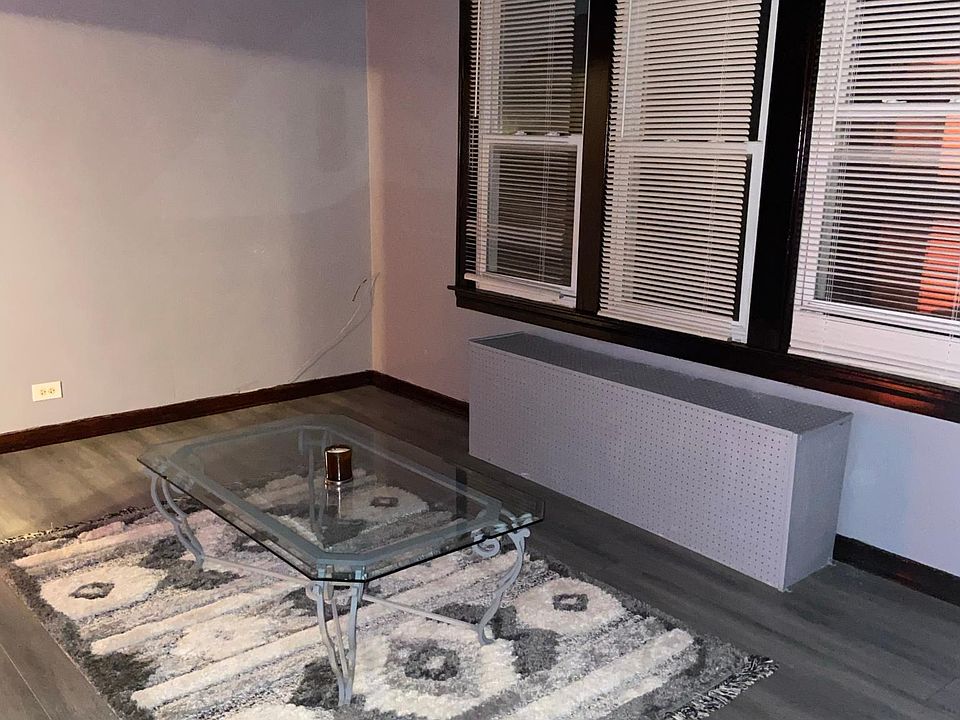 Living room overview