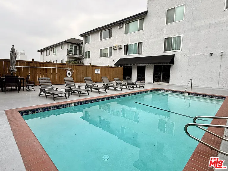 1222 Olive Dr #105 — Photo 11