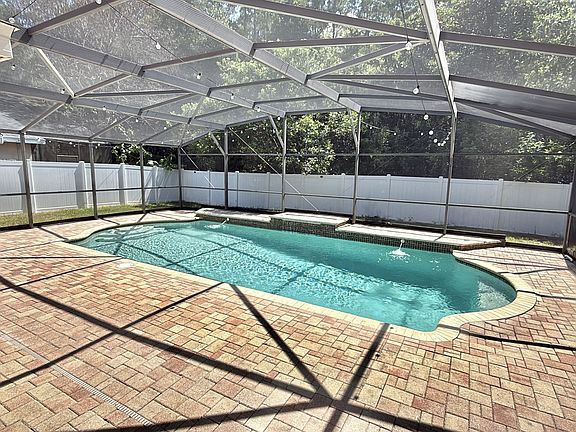3rd image of 3028 Stillwater Dr