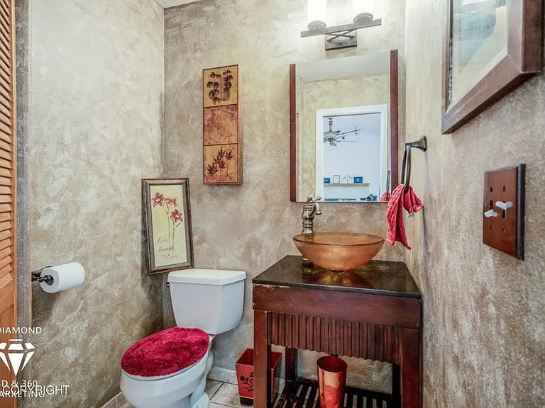 4821 Leah Ct — Photo 14