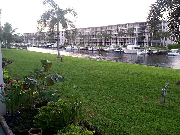 2nd image of 111 Shore Ct APT 105C