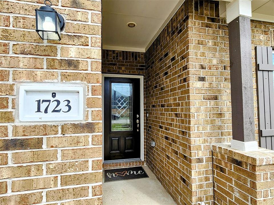 1st image of 1723 Warm Breeze Drive