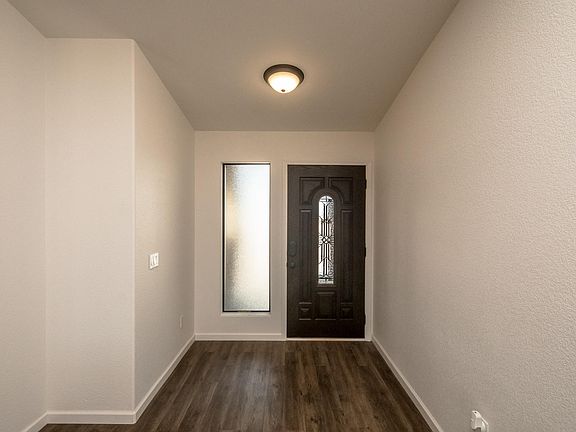 4th image of 3928 Chemehuevi Blvd