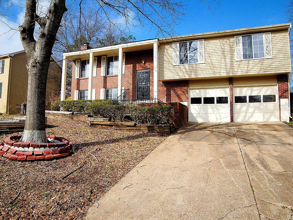 1st image of 2827 Baywood Dr