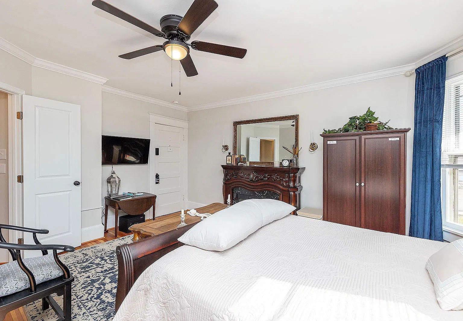 545 N Loudoun St — Photo 3