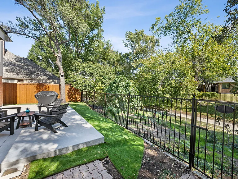 6524 Pheasant Run Rd — Photo 30