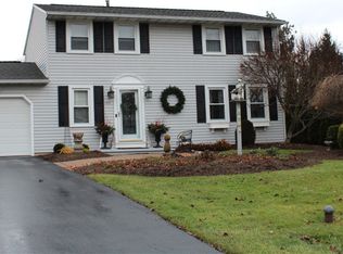 6255 Welland Ln, Cicero, NY 13039