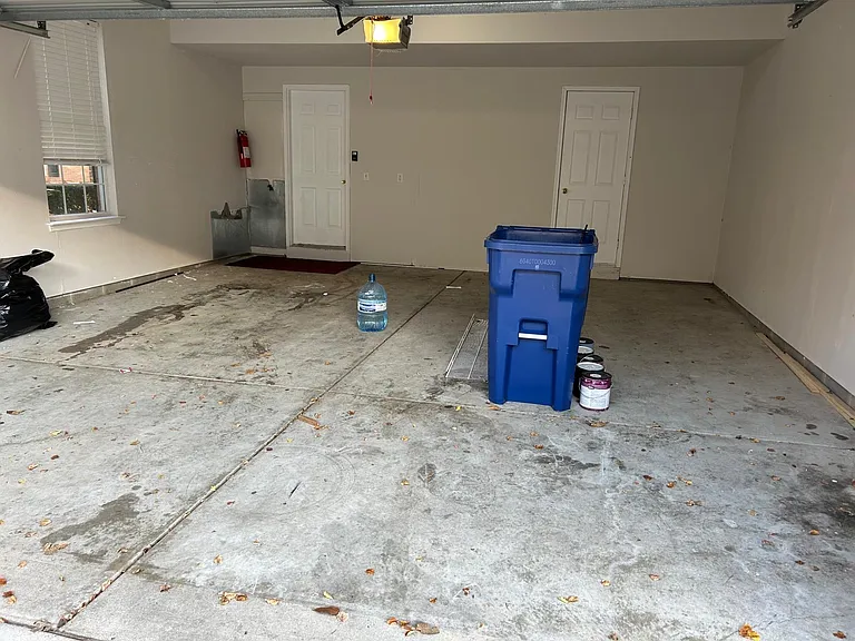 2141 Arcadia Dr — Photo 17