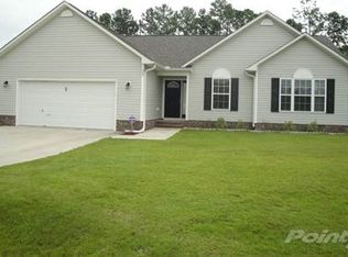 305 Springcreek Ct, Hubert, NC 28539