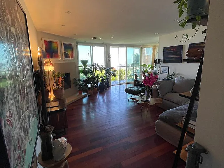 535 Burnett Ave #1 — Photo 3