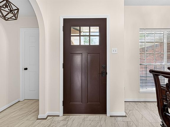 5th image of 14302 Cypress Valley Dr