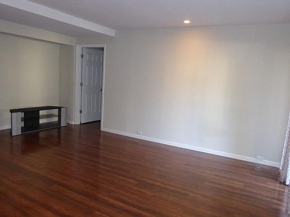 3rd image of 155 Sharene Ln APT 105