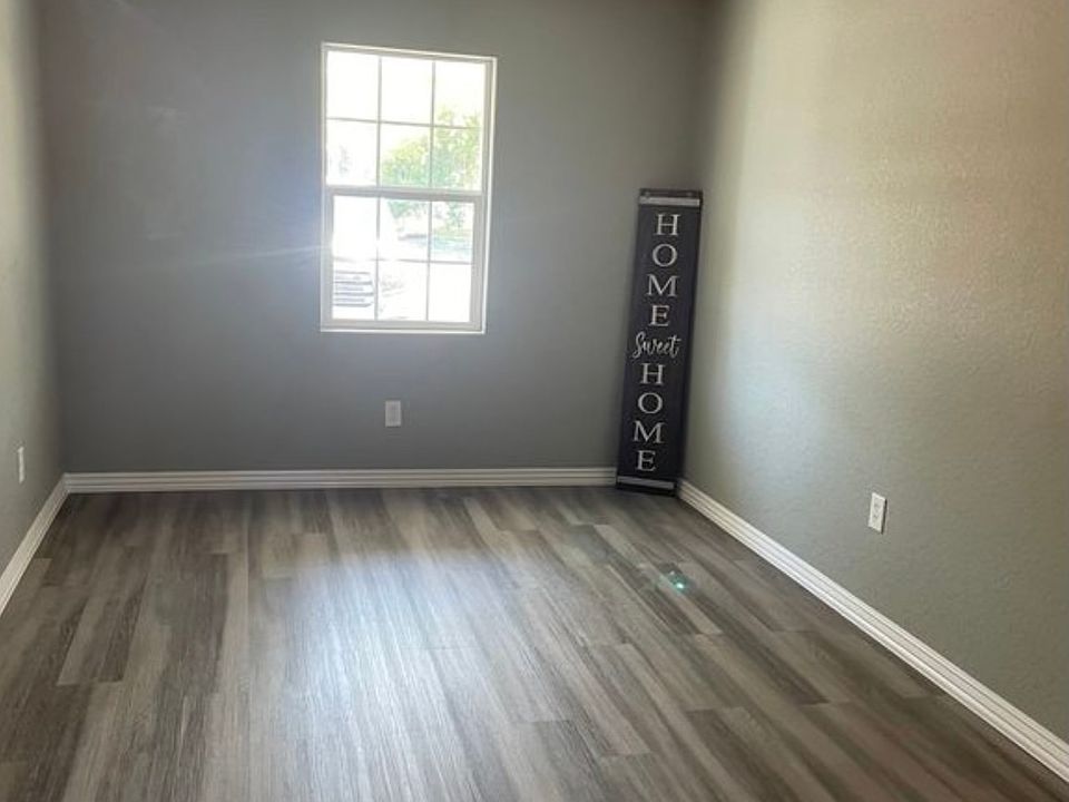 1st image of 203 W 4th St #1