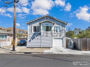 860 Olive Ave #B, South San Francisco, CA 94080