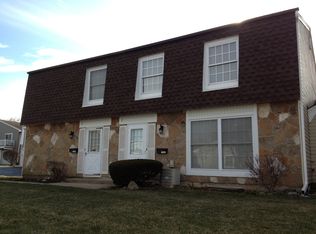 1438 Woodcutter Ln UNIT C, Wheaton, IL 60189