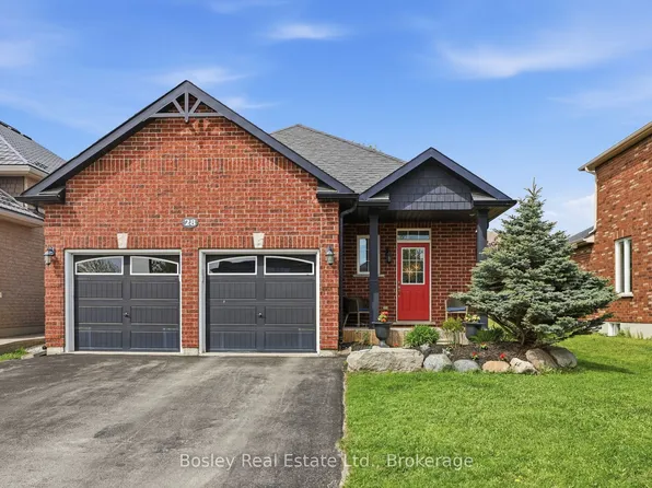 28 Clark St, Collingwood, ON L9Y 0H9