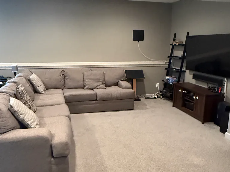 921 Silver Rain Rd — Photo 24