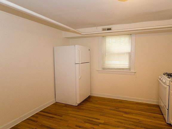 4th image of 5032 N Wolcott Ave #Iggarden