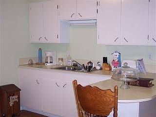 2nd image of 1320 Baron Ave