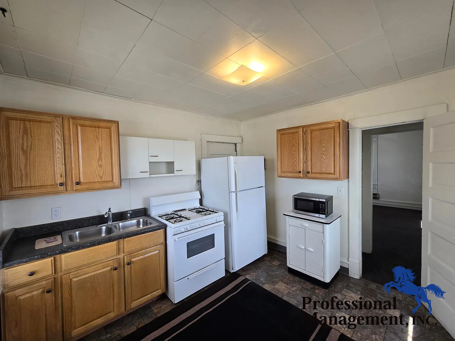 1 bed, 400 sqft, $795 — Photo 4