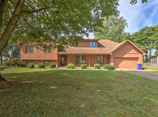 4505 Nicklaus Ct, Decatur, IL 62526