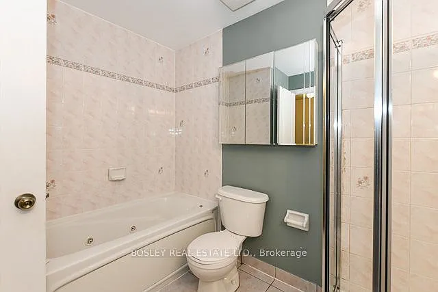 226 Wiltshire Ave — Photo 16