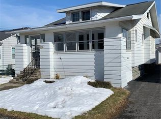 228 Medford Rd, Syracuse, NY 13208