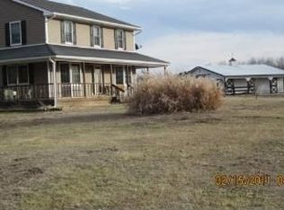 716 Egret Lake Rd, Carbondale, IL 62903