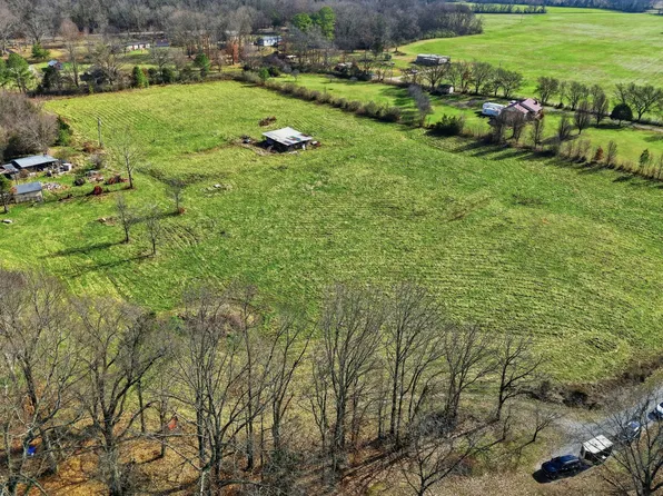 Dotson Cemetery Rd, Decherd, TN 37324