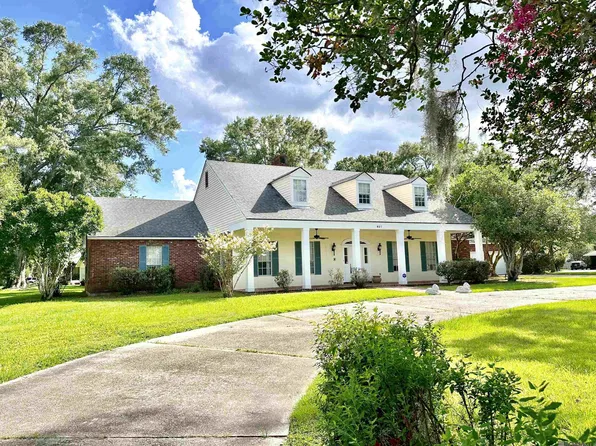 627 W Main St, Gonzales, LA 70737