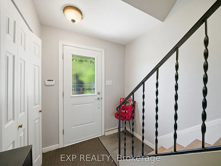 649 Westview Ave — Photo 2
