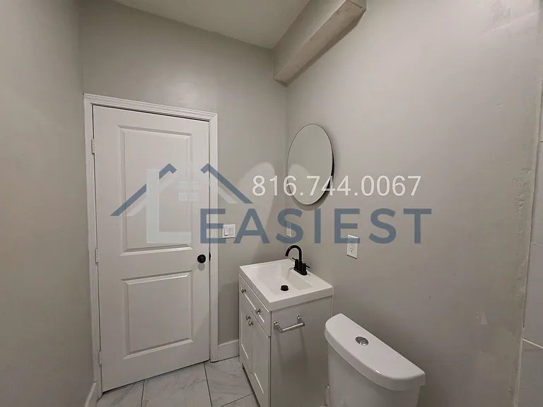 1209 College Ave — Photo 19