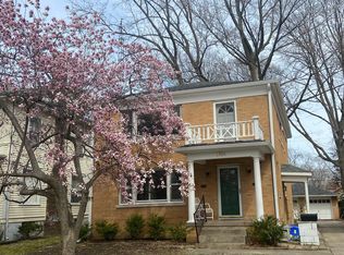 1704 S Whittier Ave FLOOR 1, Springfield, IL 62704