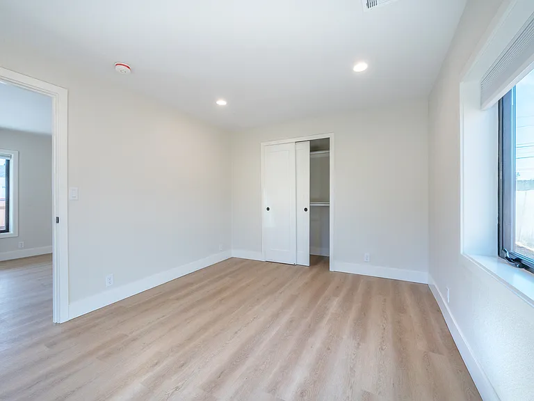 Bedroom #1