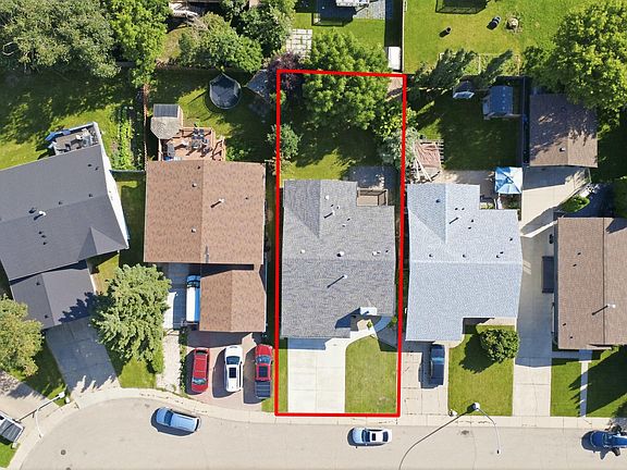 2nd image of 3515 20th Ave NW