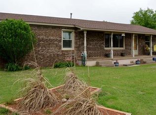 117 N Cook St, Cyril, OK 73029