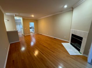 42480 Corlina Dr, Northville, MI 48167