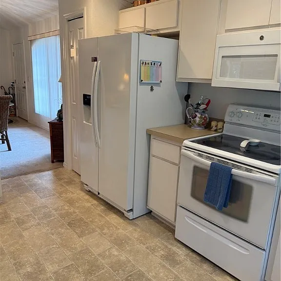2858 E Marcia St — Photo 10