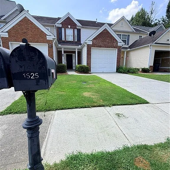 1525 Paramount View Trce — Photo 3